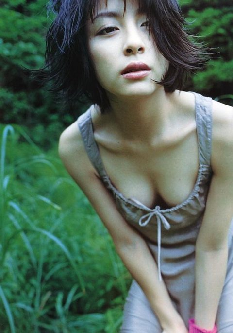 47083F3E-B922-421E-BC9C-6ED88970D6CE