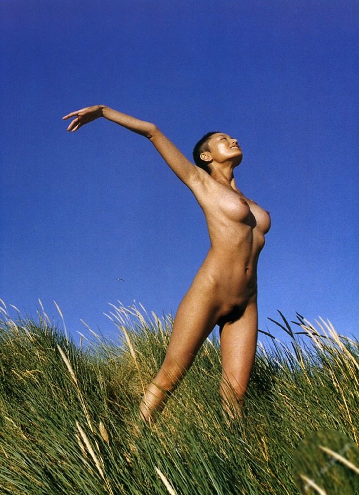 井上晴美ヌード画像